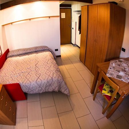 Mono Rosso Apartment Turin Ngoại thất bức ảnh